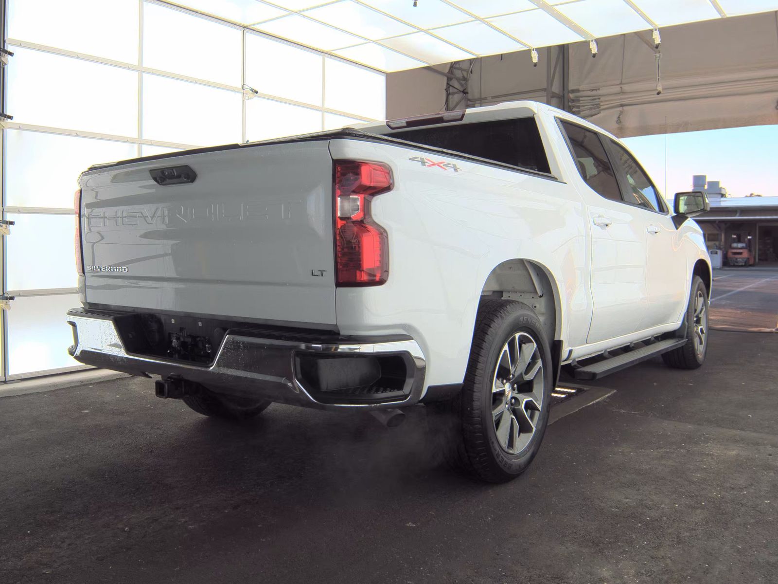 2024 Chevrolet Silverado 1500 LT AWD