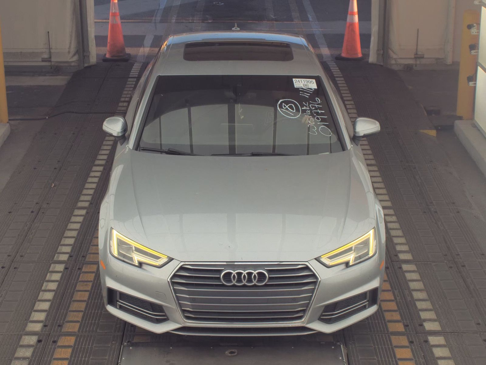 WAULMAF47JN019776 | 2018 AUDI A4 | История продажи
