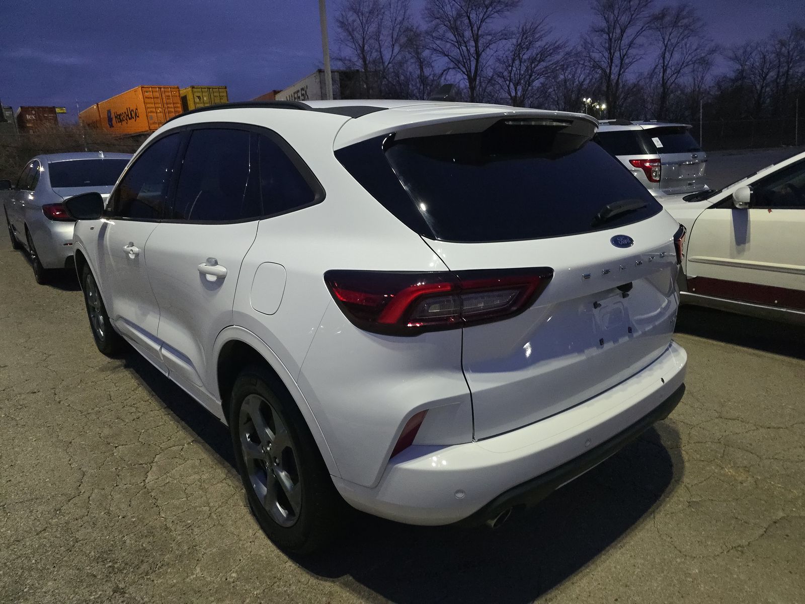 FORD ESCAPE - 7