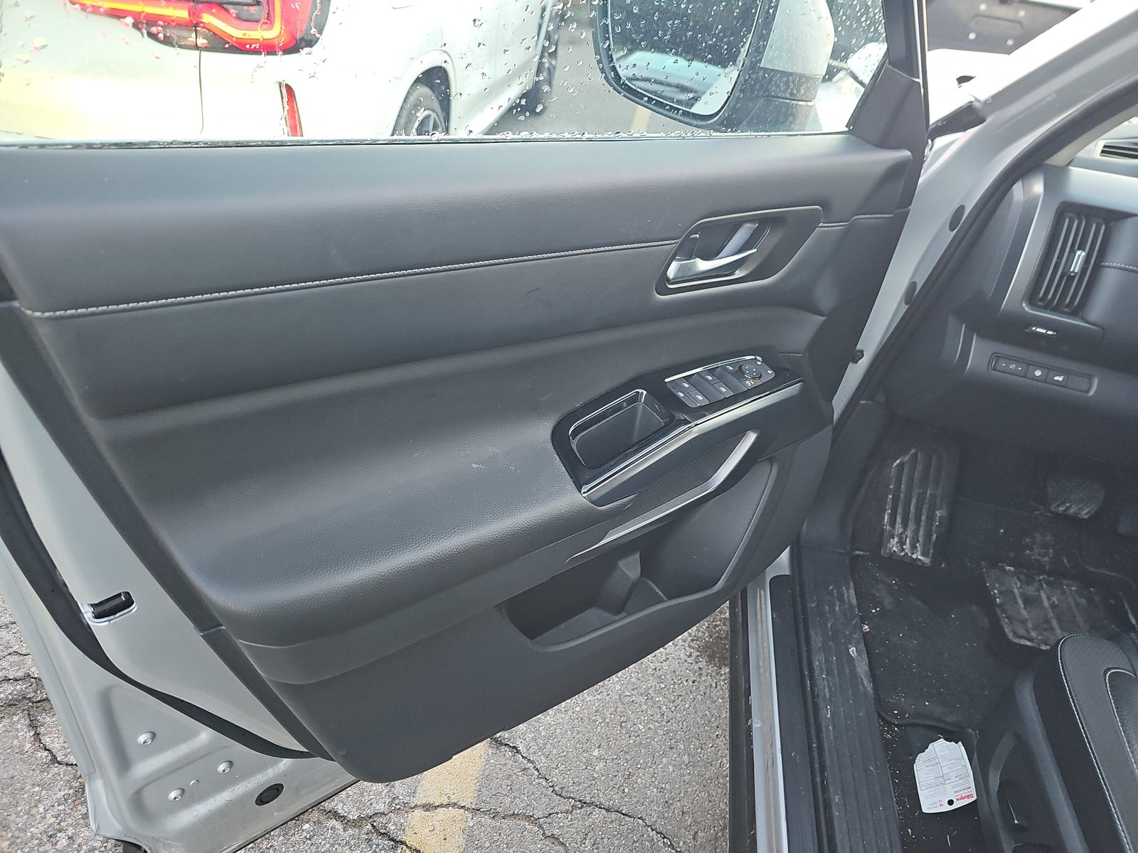 2024 Nissan Pathfinder SL AWD