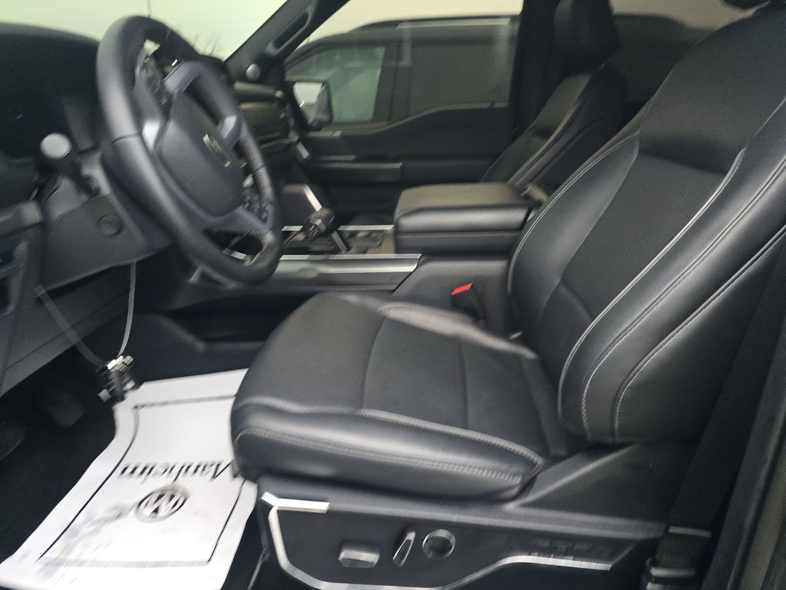 2023 Ford F-150 Hybrid Lariat AWD