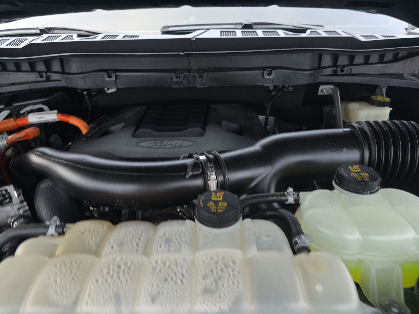 2023 Ford F-150 Hybrid Lariat AWD