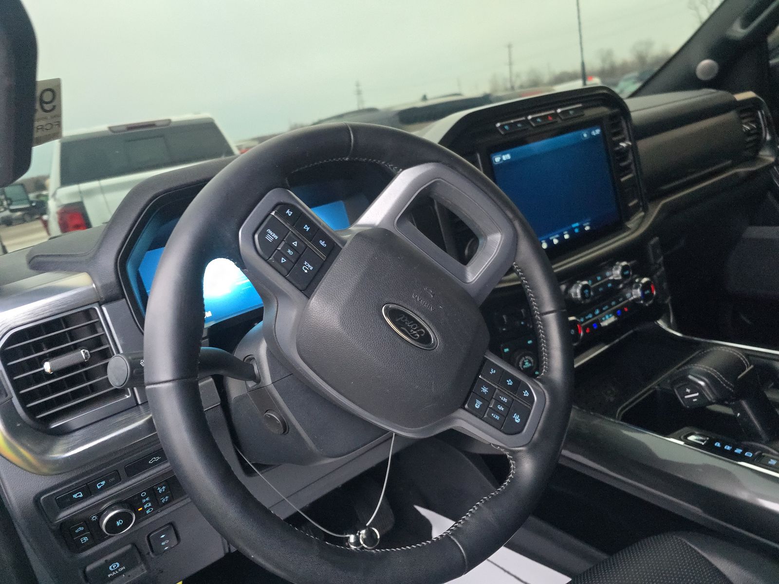 2023 Ford F-150 Hybrid Lariat AWD