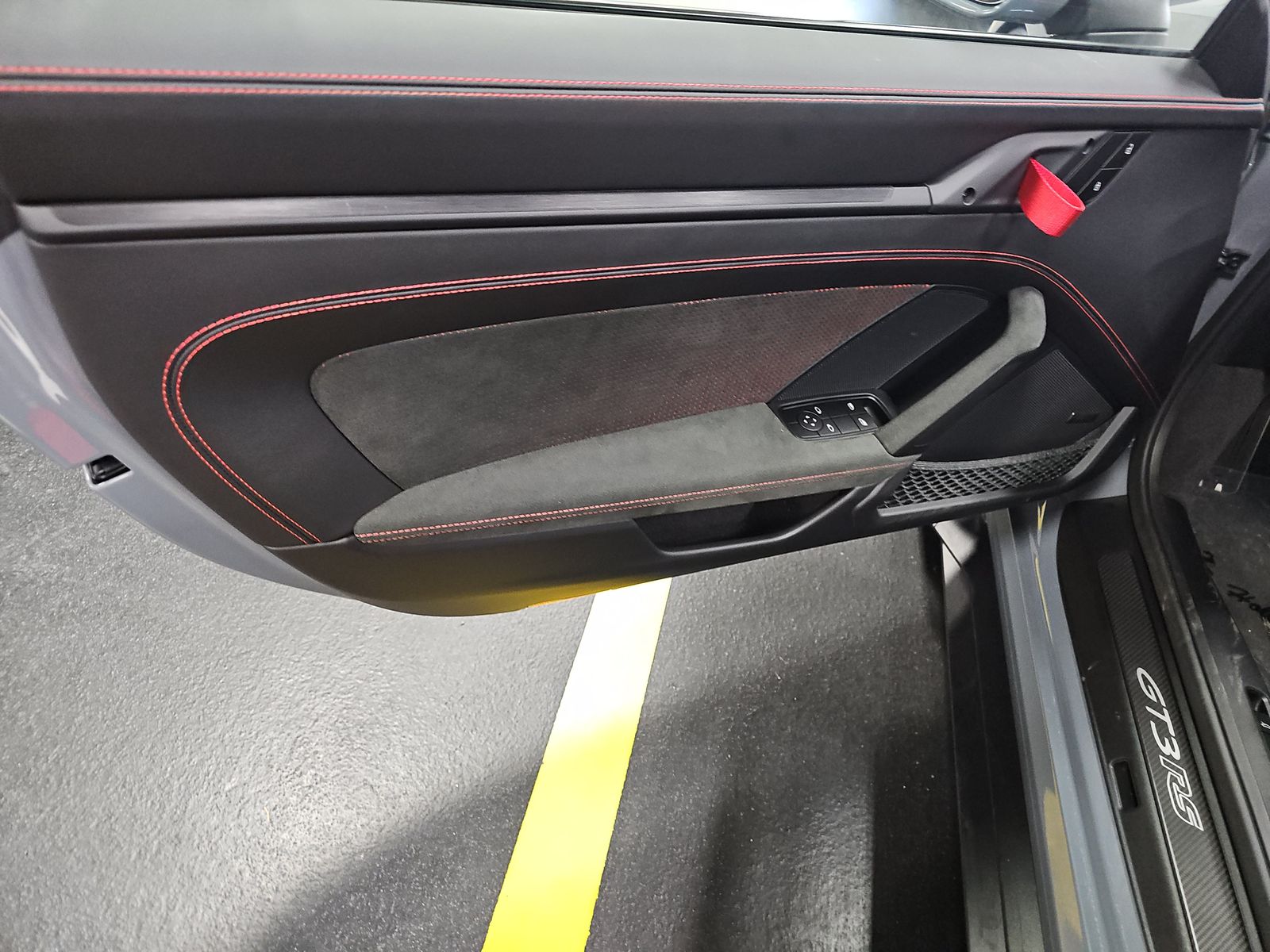 2024 Porsche 911 GT3 RS RWD