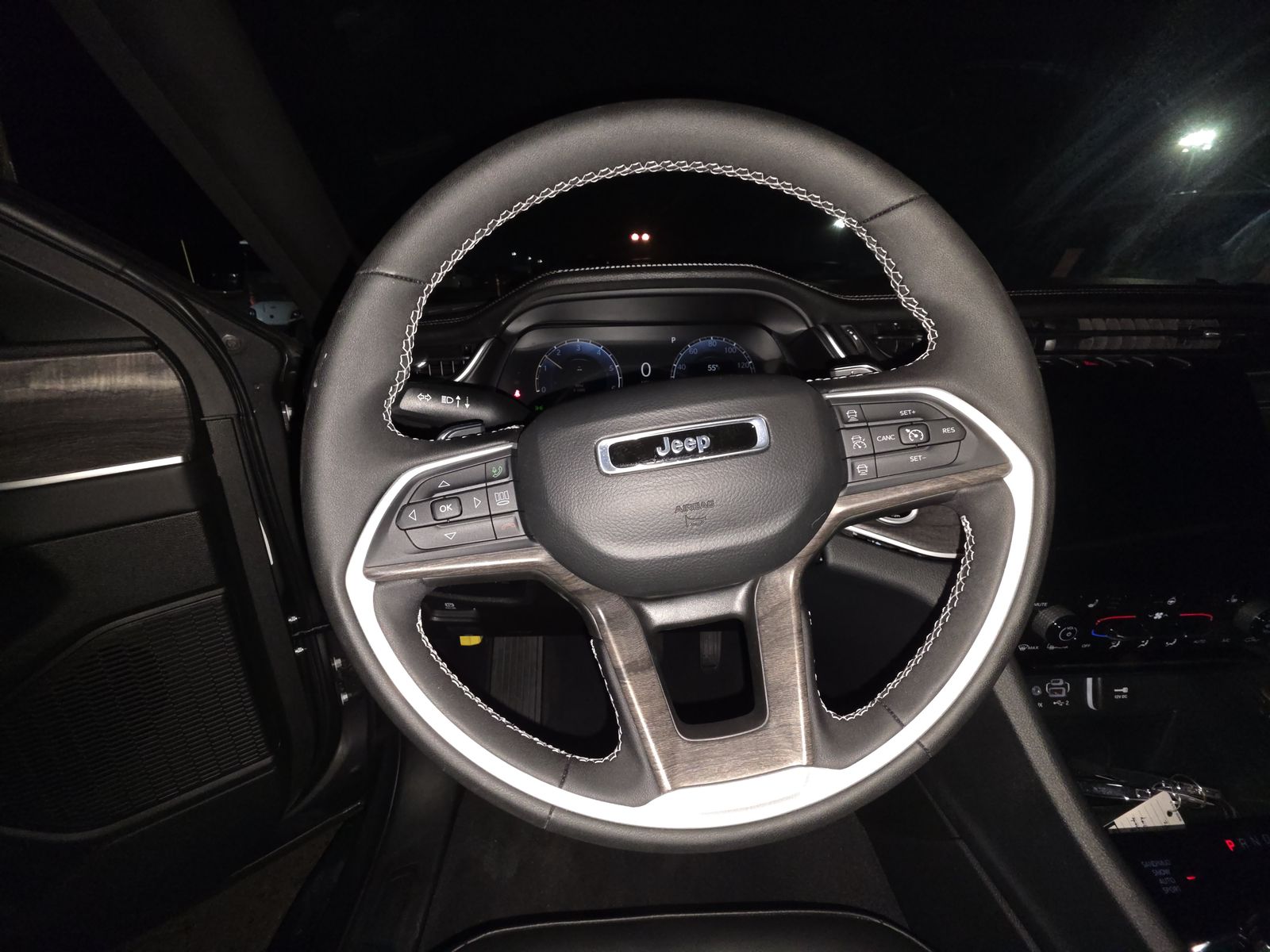 2024 Jeep Grand Cherokee Limited AWD