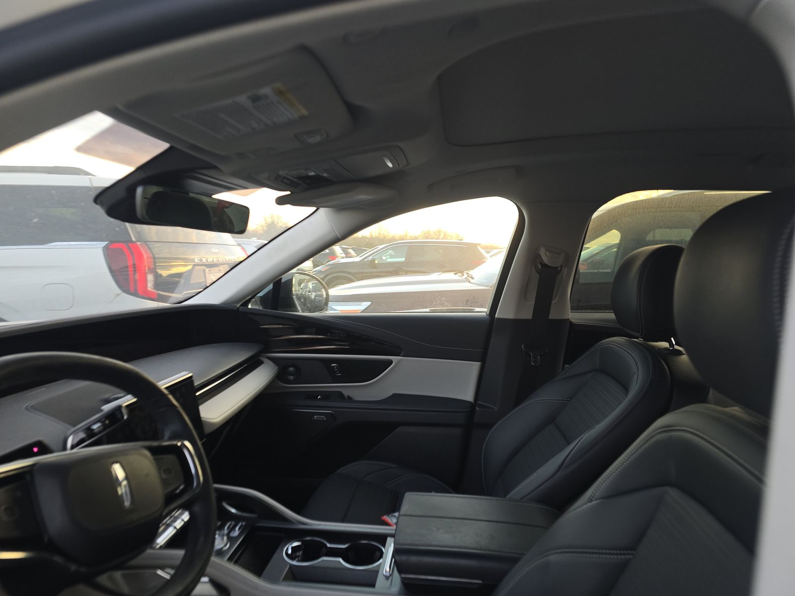 2025 Lincoln Nautilus Reserve AWD