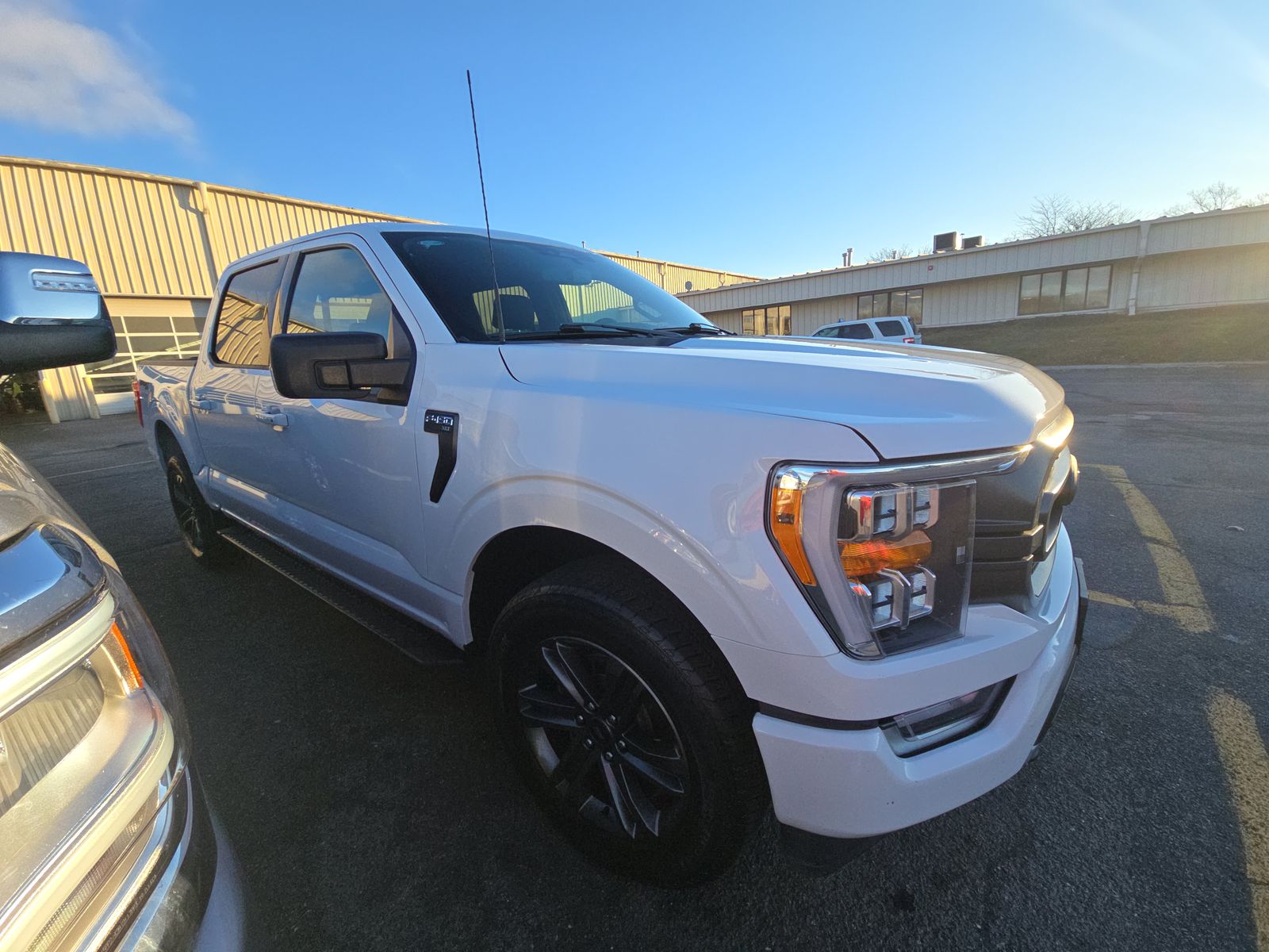 2023 Ford F-150 XLT AWD