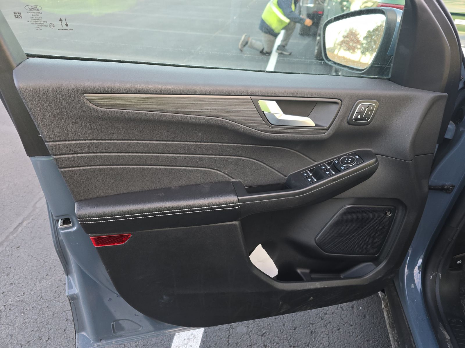 2025 Ford Escape Hybrid Platinum FWD