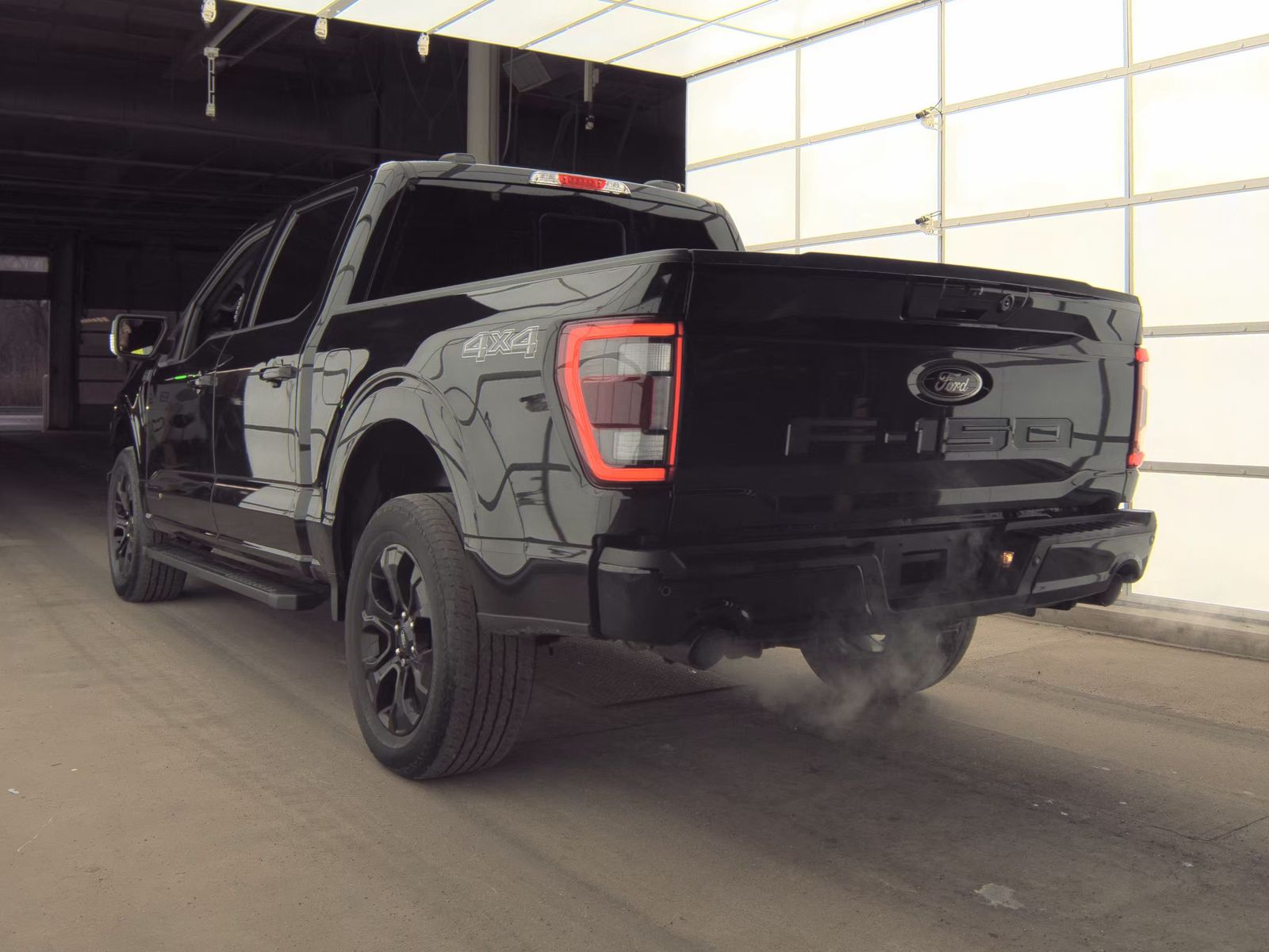 2023 Ford F-150 Hybrid Lariat AWD