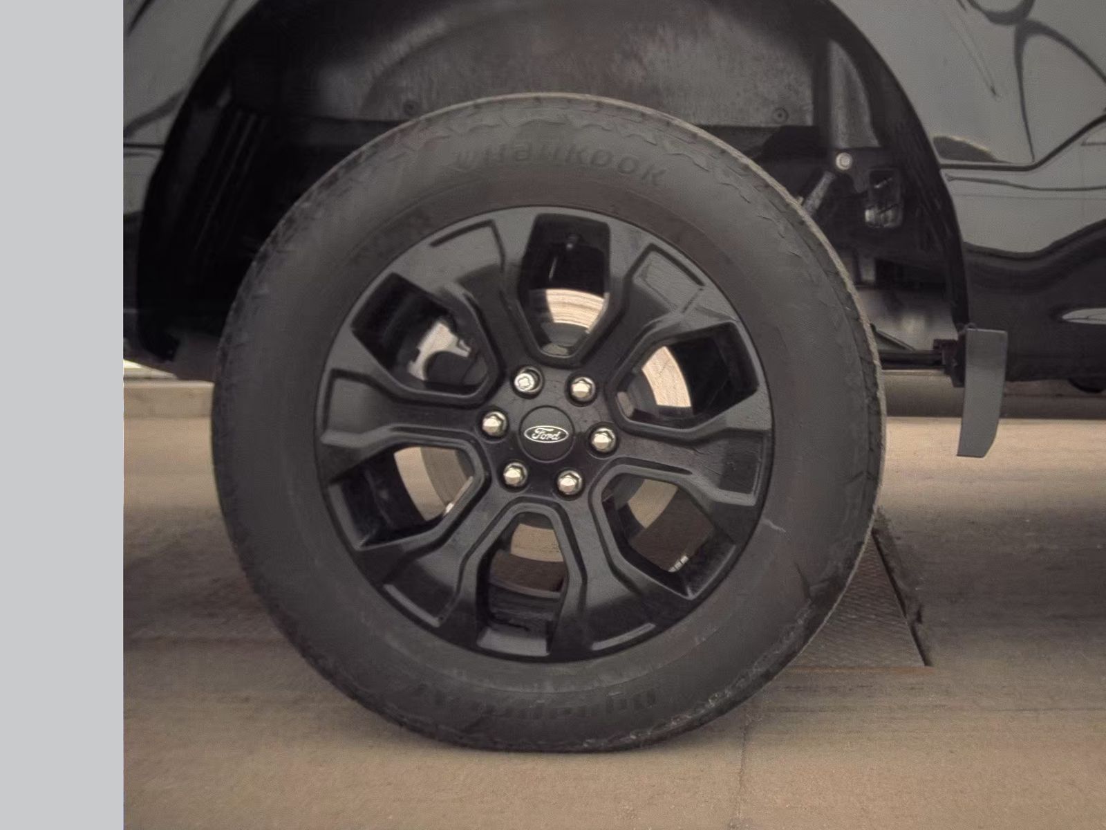 2023 Ford F-150 Hybrid Lariat AWD