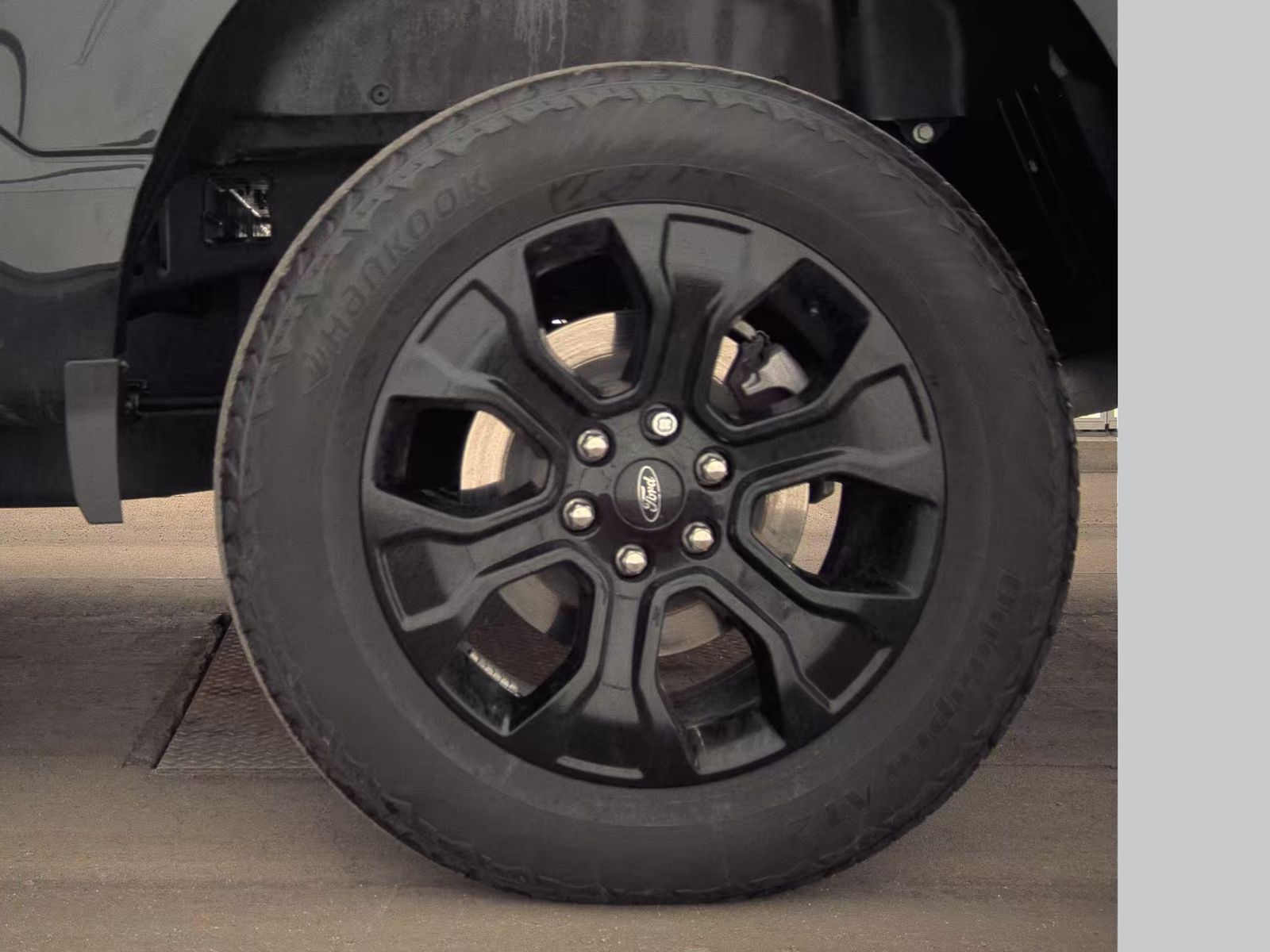 2023 Ford F-150 Hybrid Lariat AWD