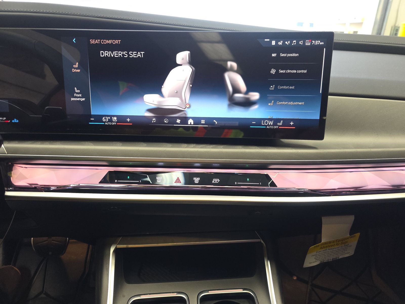 2025 BMW 7 Series 740i RWD