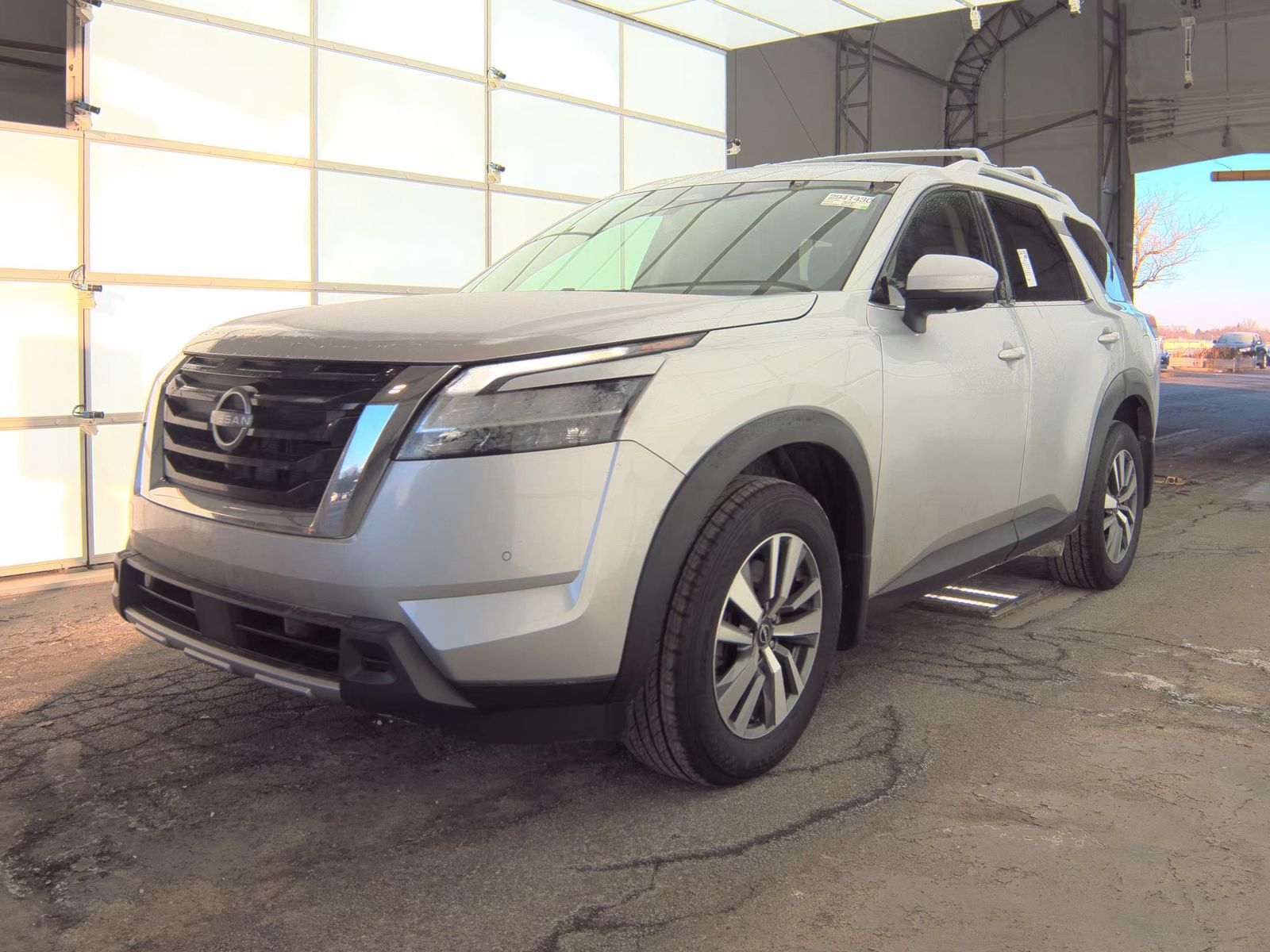 2024 Nissan Pathfinder SL AWD