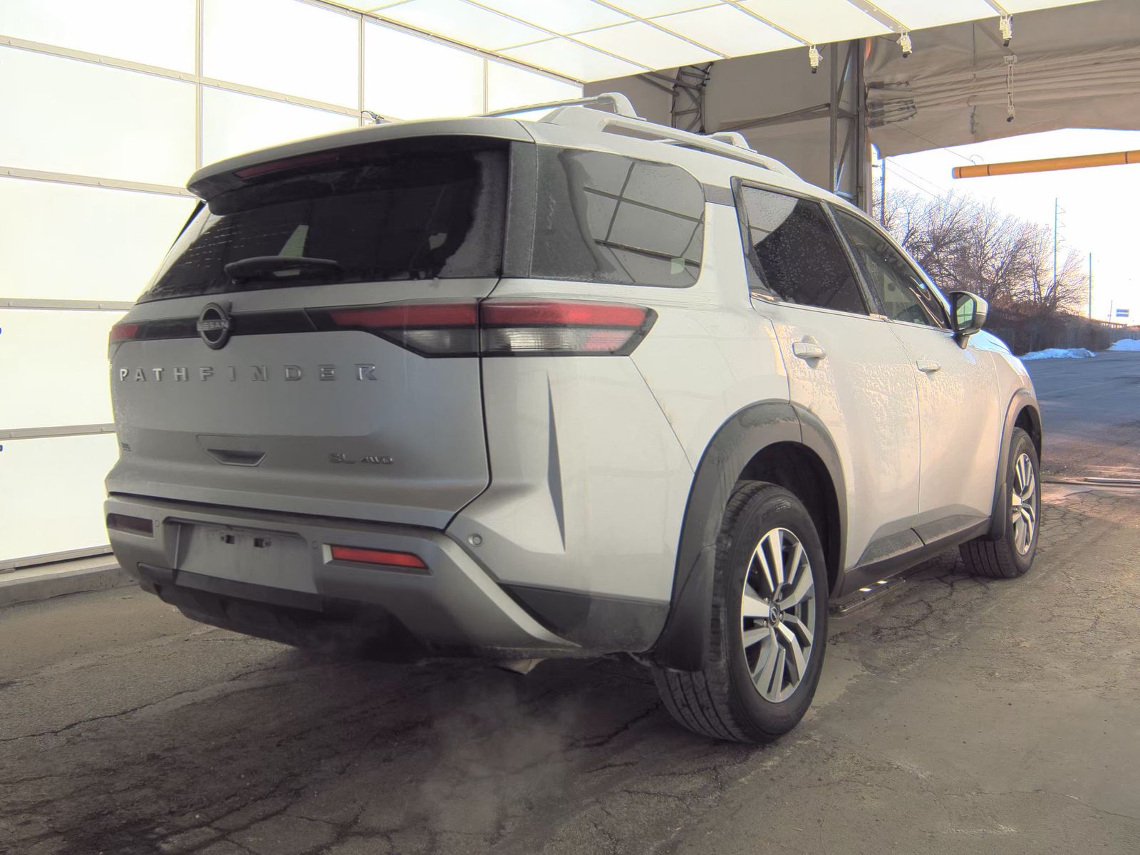 2024 Nissan Pathfinder SL AWD