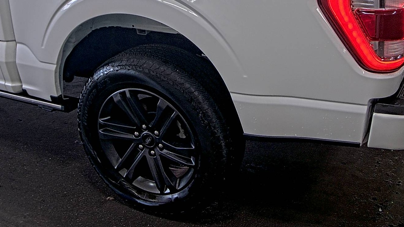 2023 Ford F-150 Lariat AWD