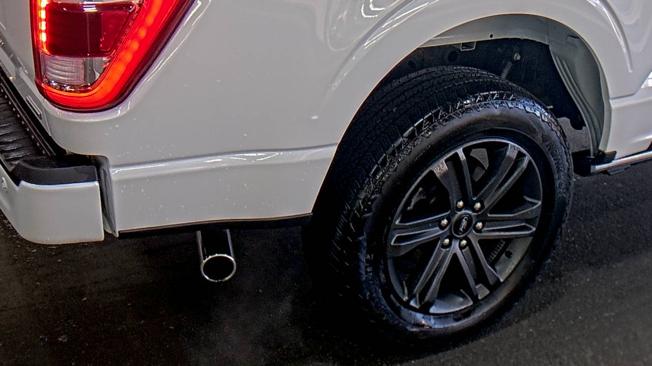 2023 Ford F-150 Lariat AWD