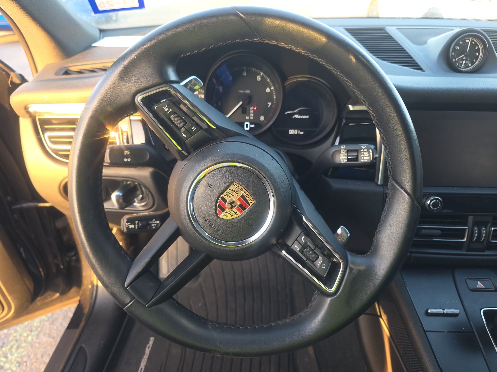 2024 Porsche Macan Base AWD