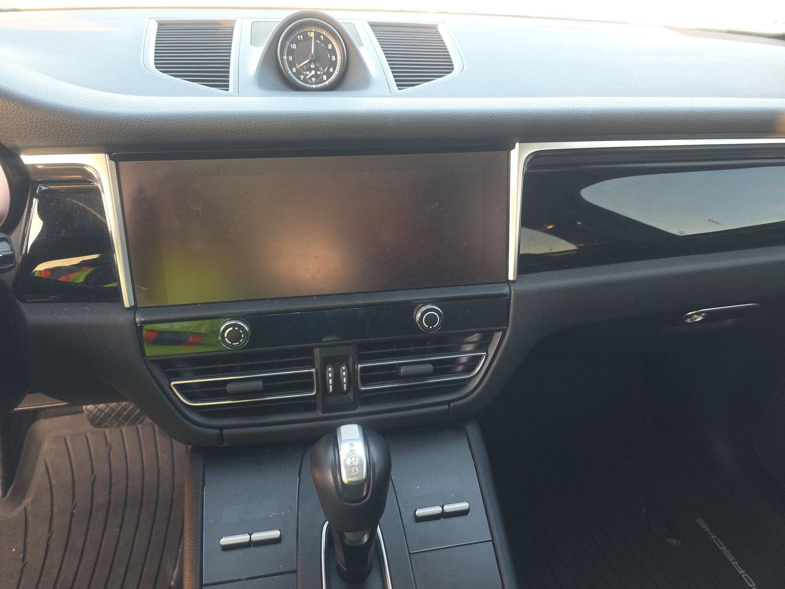 2024 Porsche Macan Base AWD