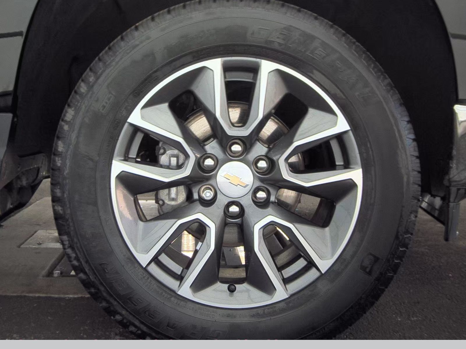 2024 Chevrolet Silverado 1500 LT AWD