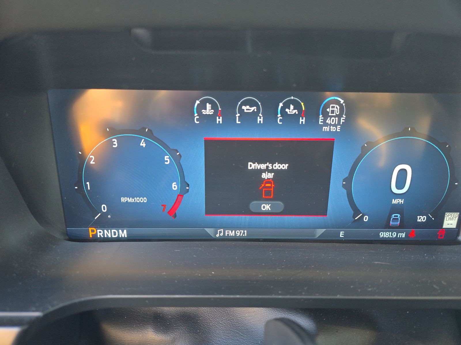 2025 Ford F-150 Hybrid Lariat AWD