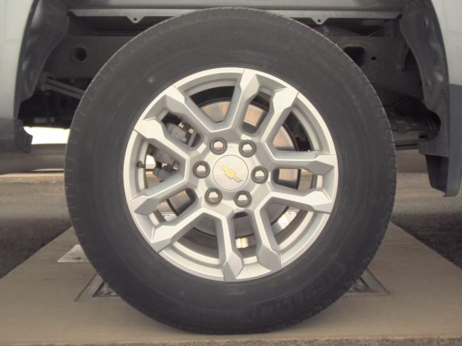 2023 Chevrolet Silverado 1500 LT AWD