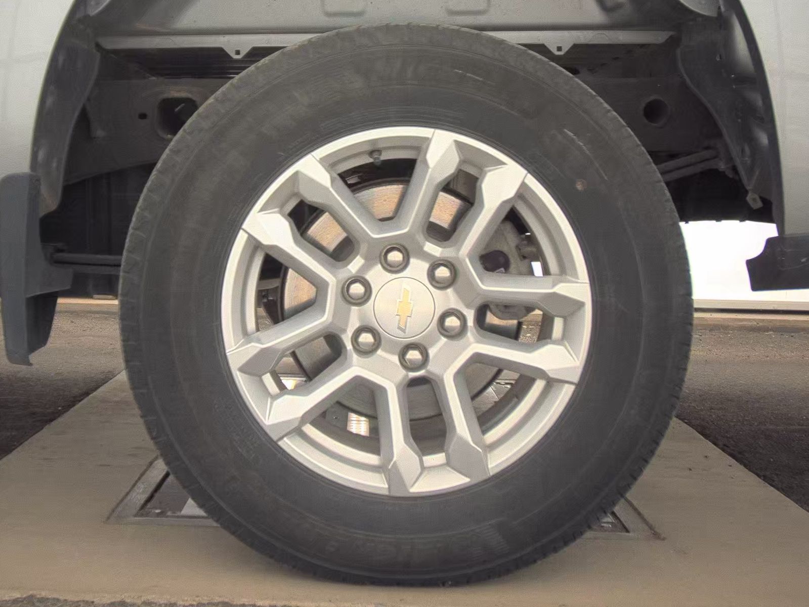 2023 Chevrolet Silverado 1500 LT AWD