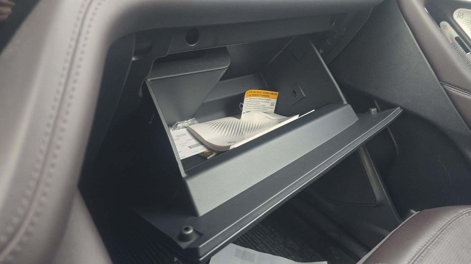 2025 Ford Explorer Platinum AWD