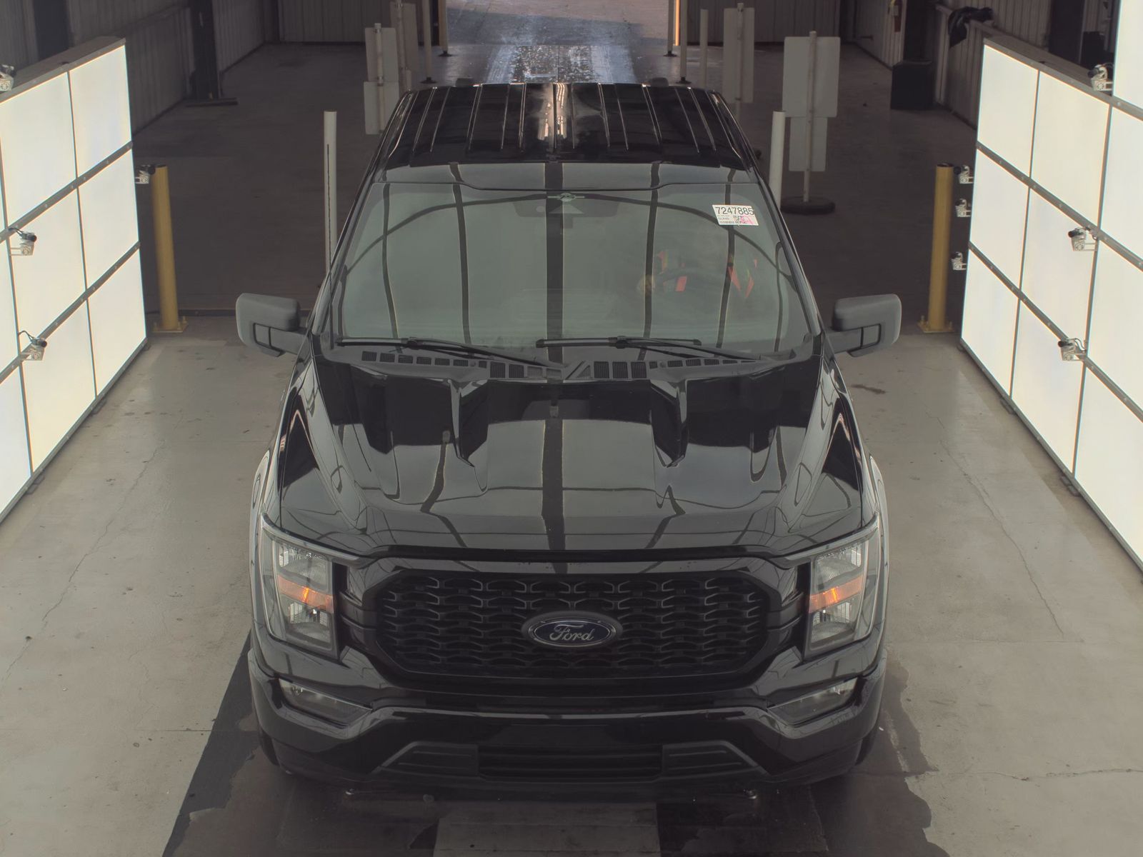 2023 Ford F-150 XL RWD