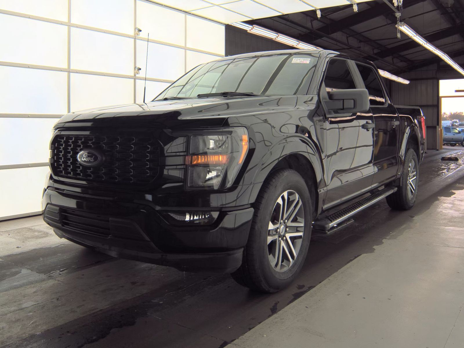 2023 Ford F-150 XL RWD