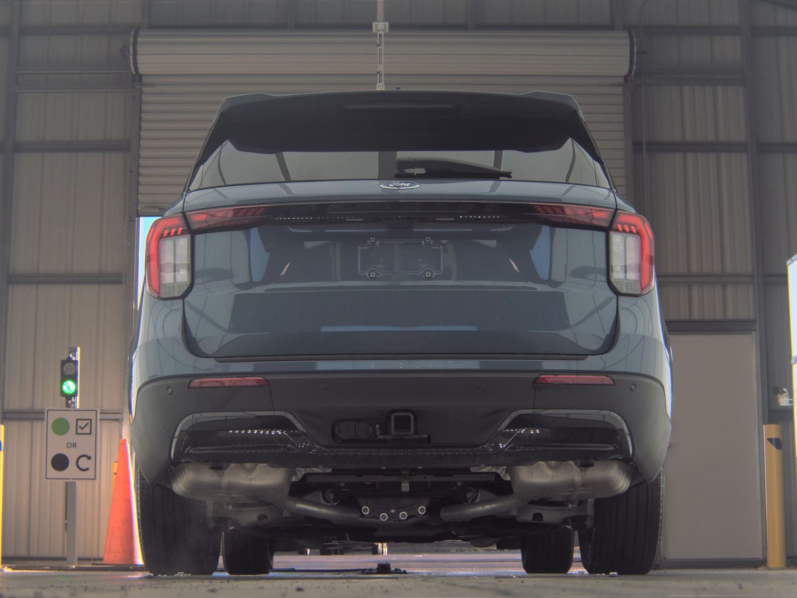 2025 Ford Explorer ST-Line RWD