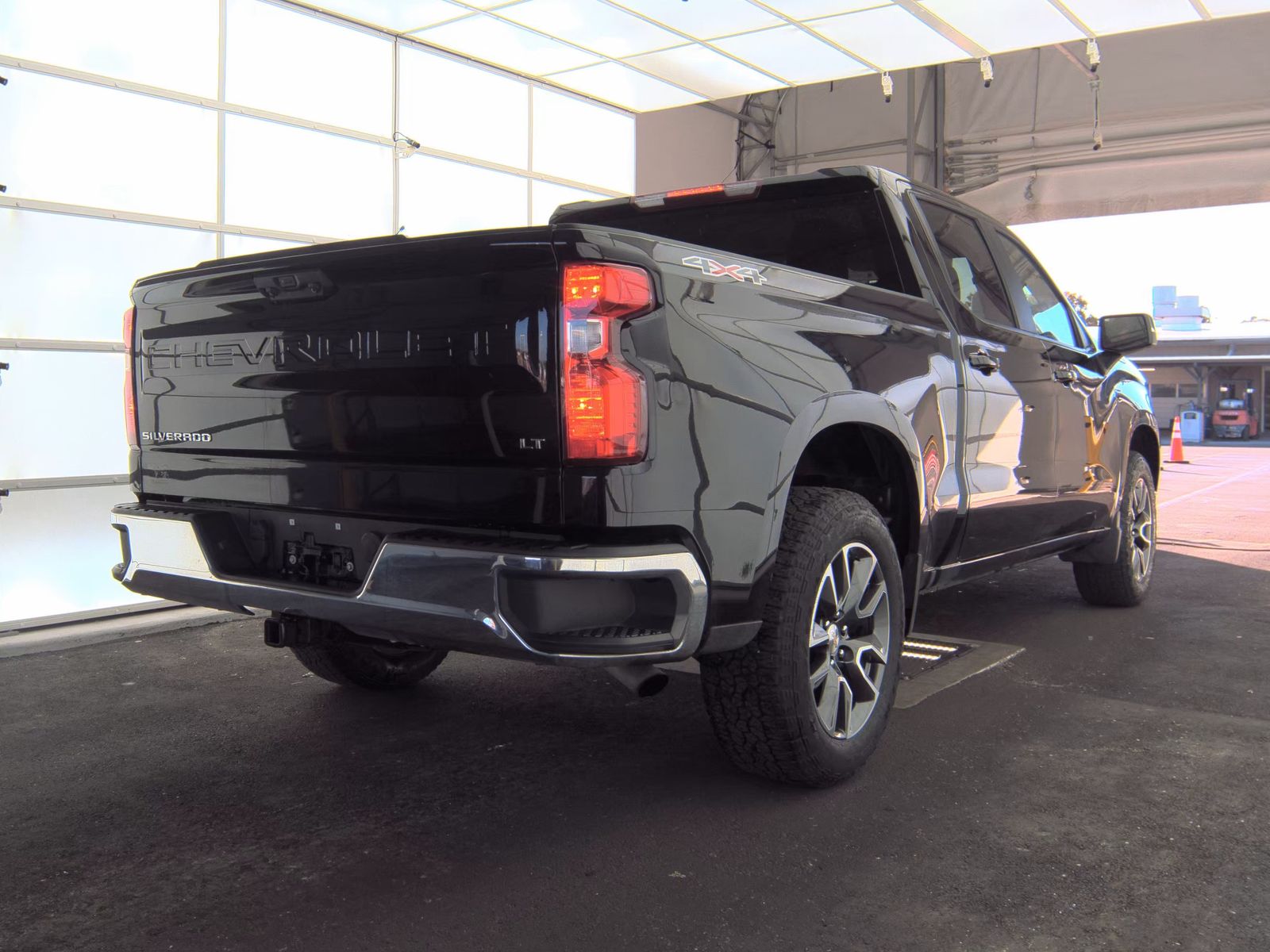 2024 Chevrolet Silverado 1500 LT AWD