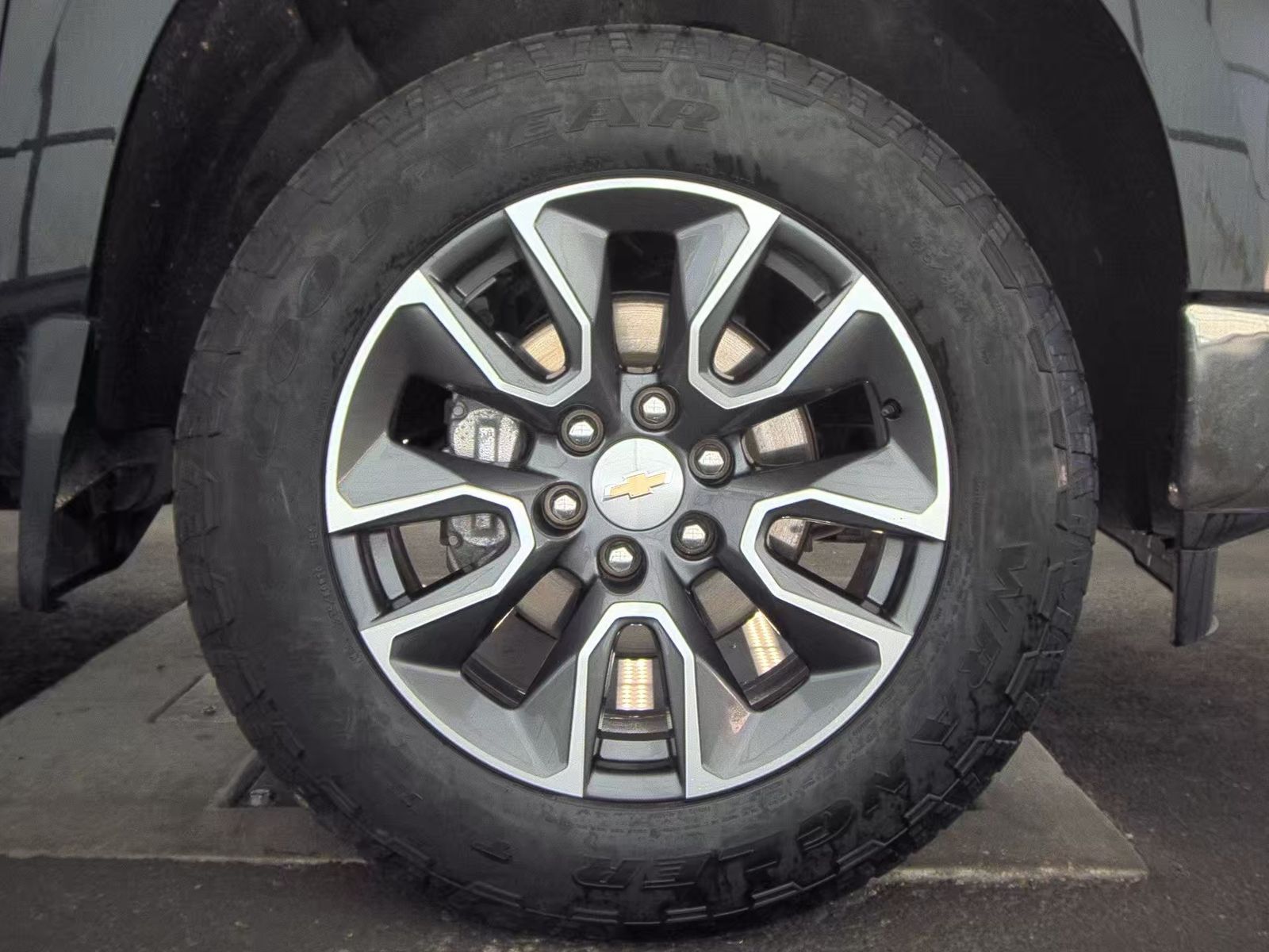 2024 Chevrolet Silverado 1500 LT AWD