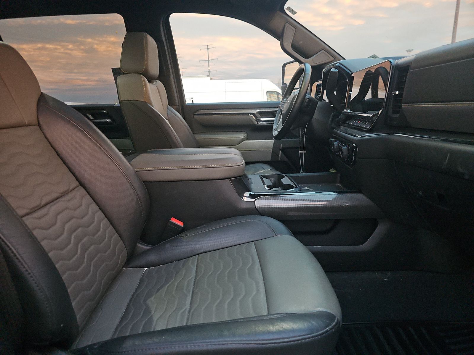 2024 Chevrolet Silverado 2500HD ZR2 AWD