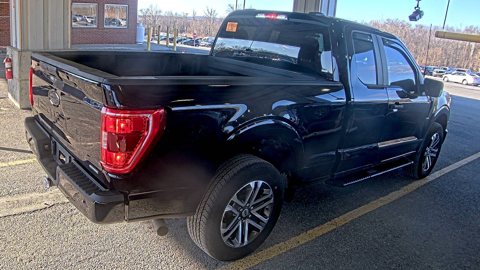 2023 Ford F-150 XL AWD