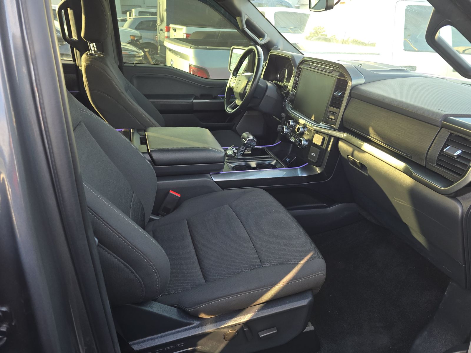 2022 Ford F-150 XLT RWD