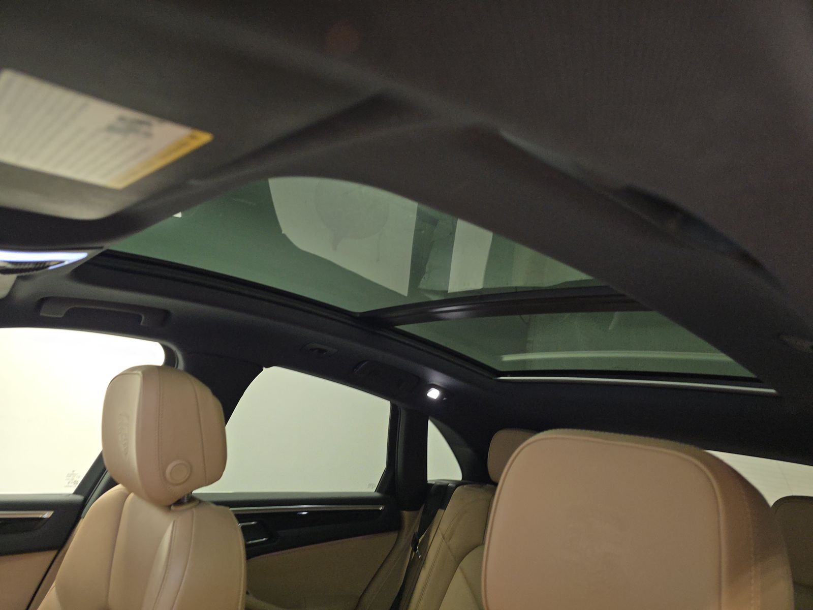 2024 Porsche Macan Base AWD