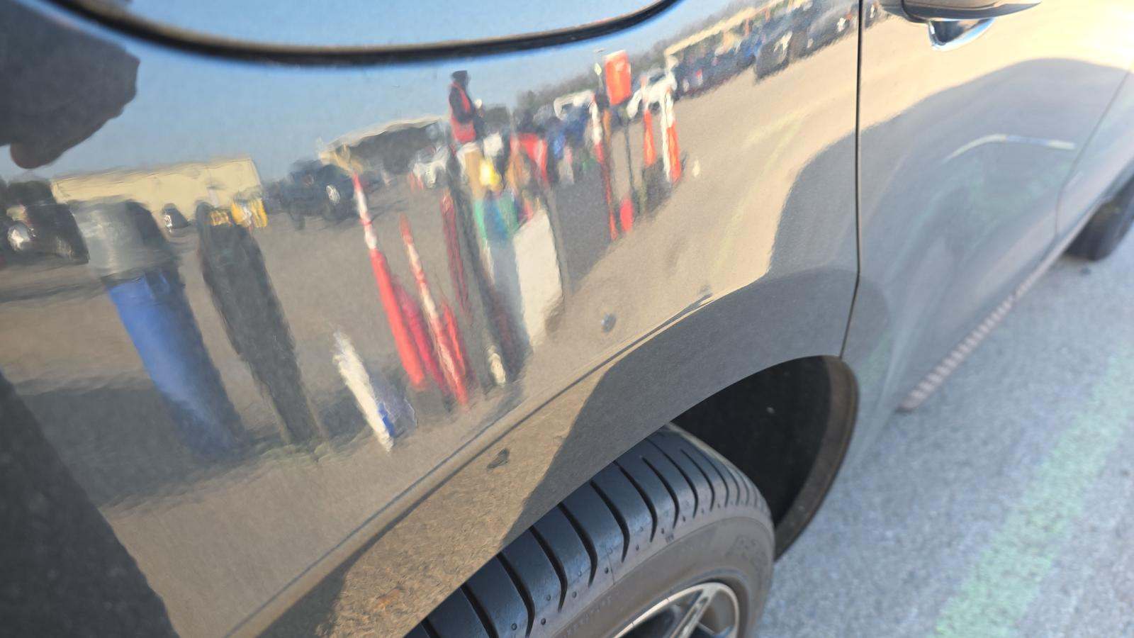 2024 Porsche Macan Base AWD