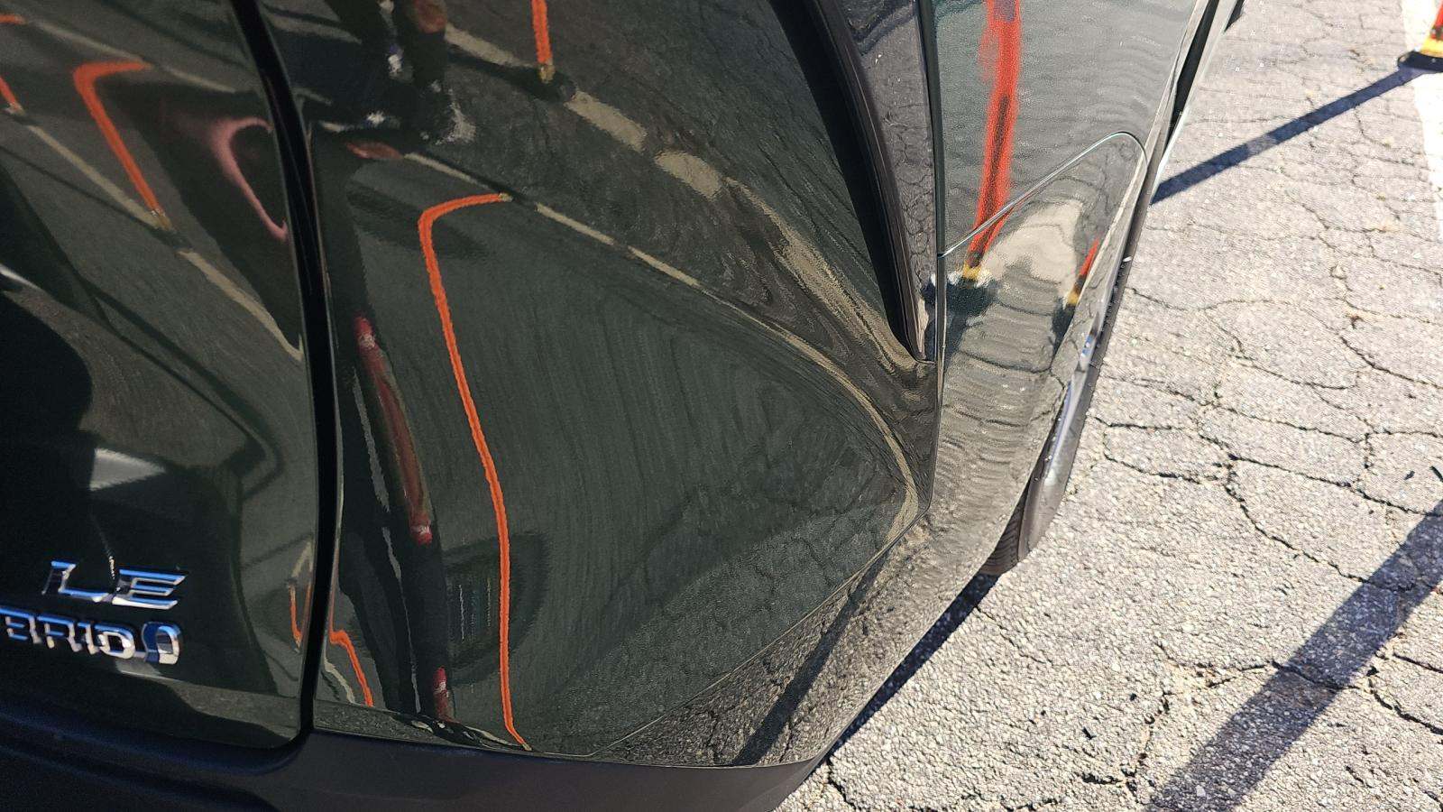 2024 Toyota Sienna LE FWD