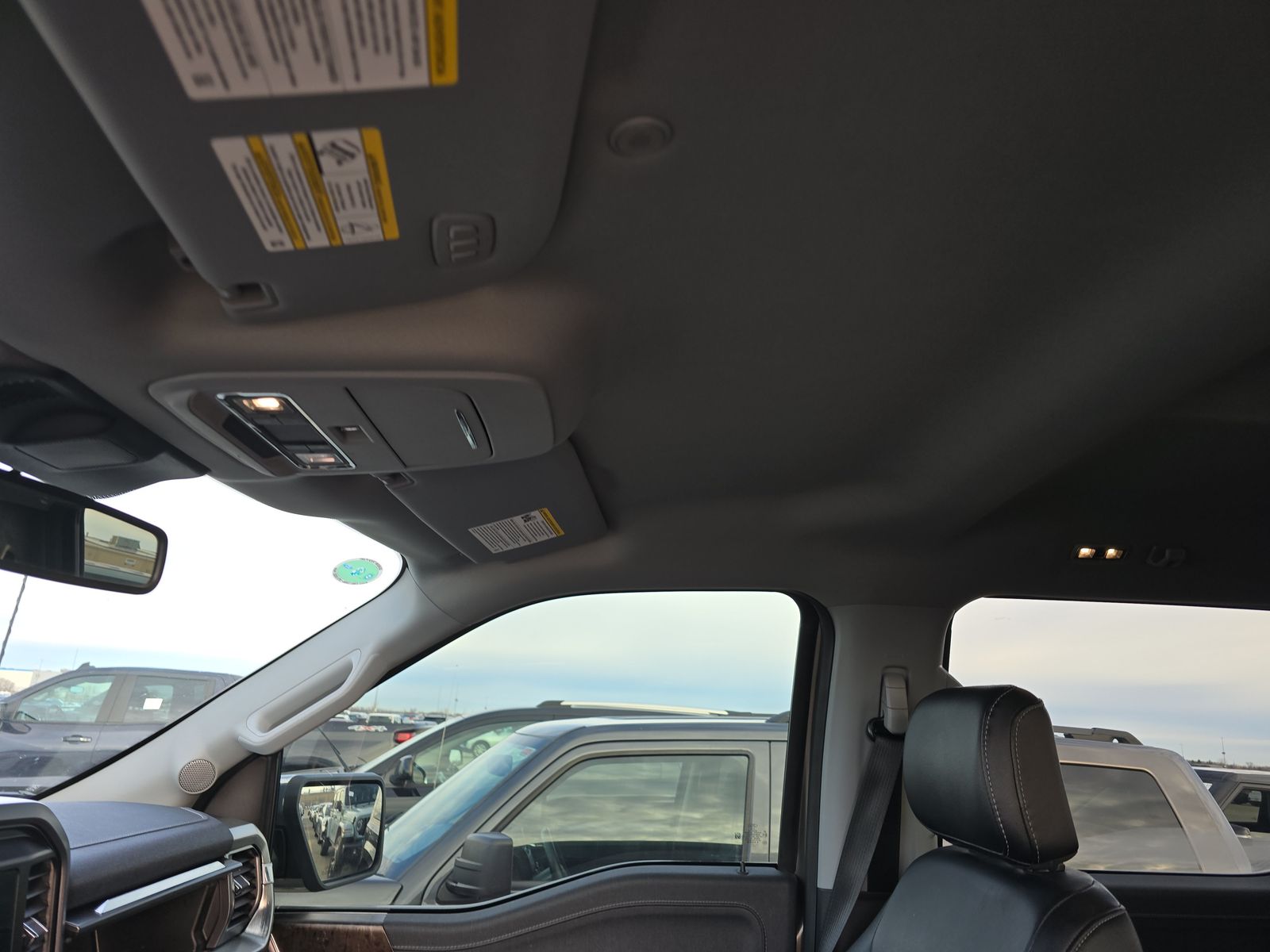 2023 Ford F-150 Lariat AWD