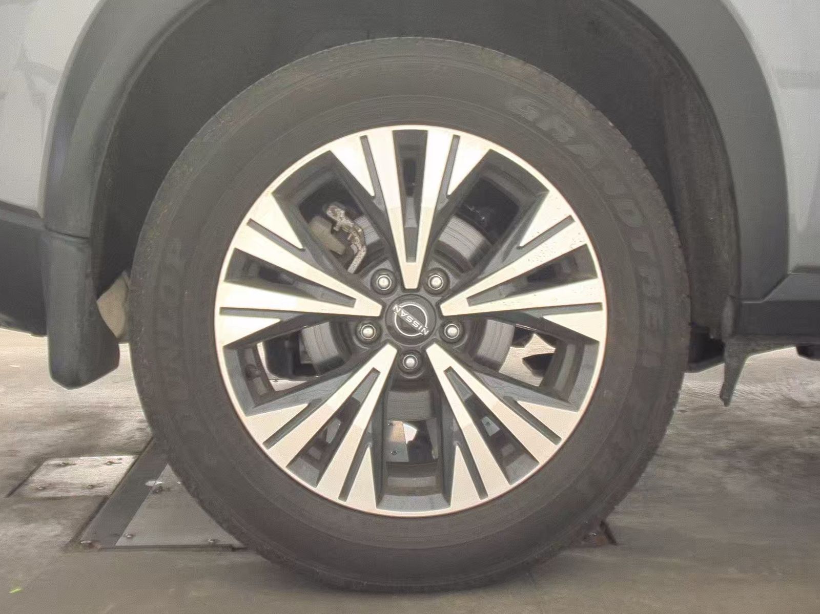 2023 Nissan Rogue SV AWD