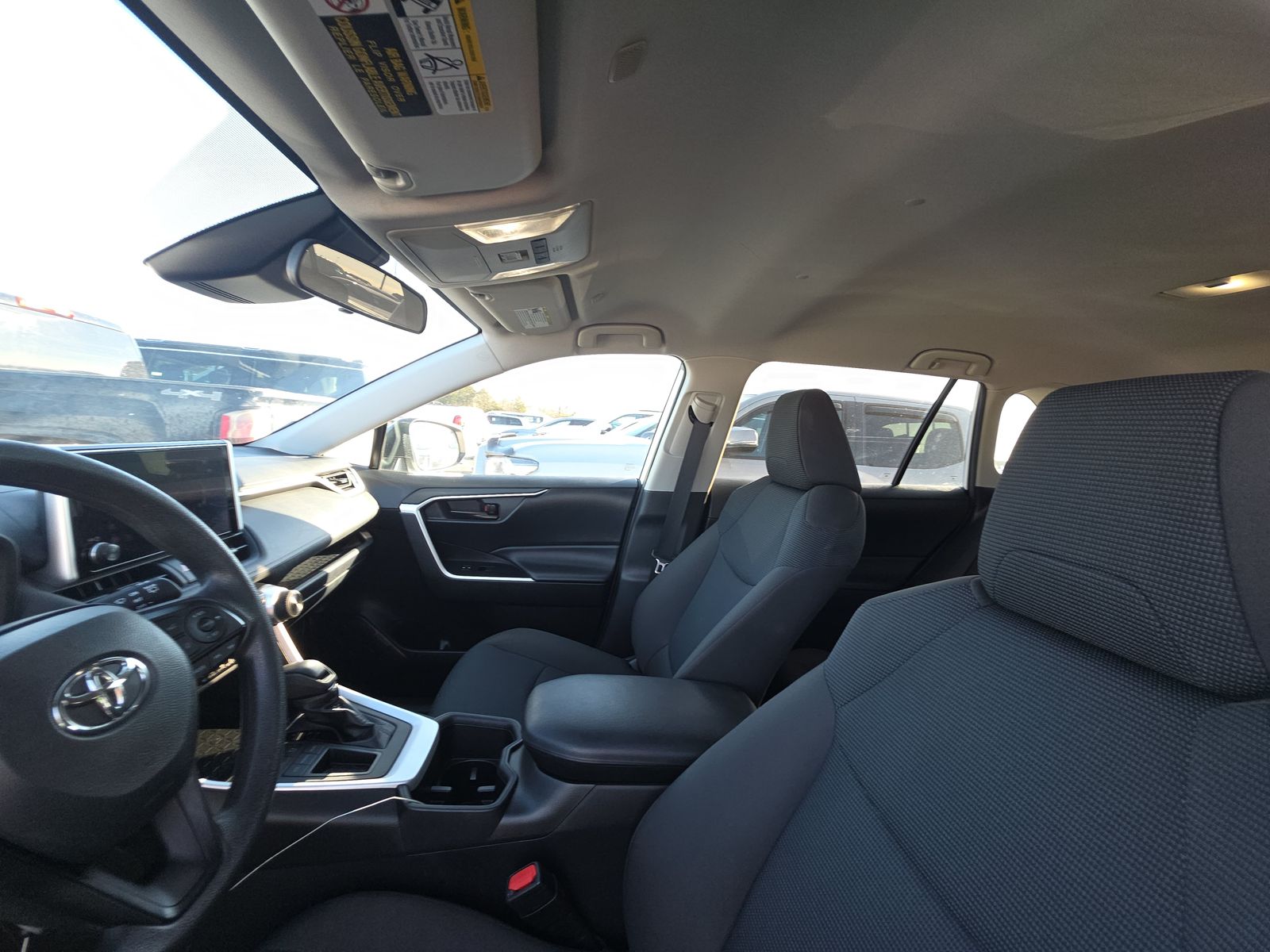 2024 Toyota RAV4 LE FWD