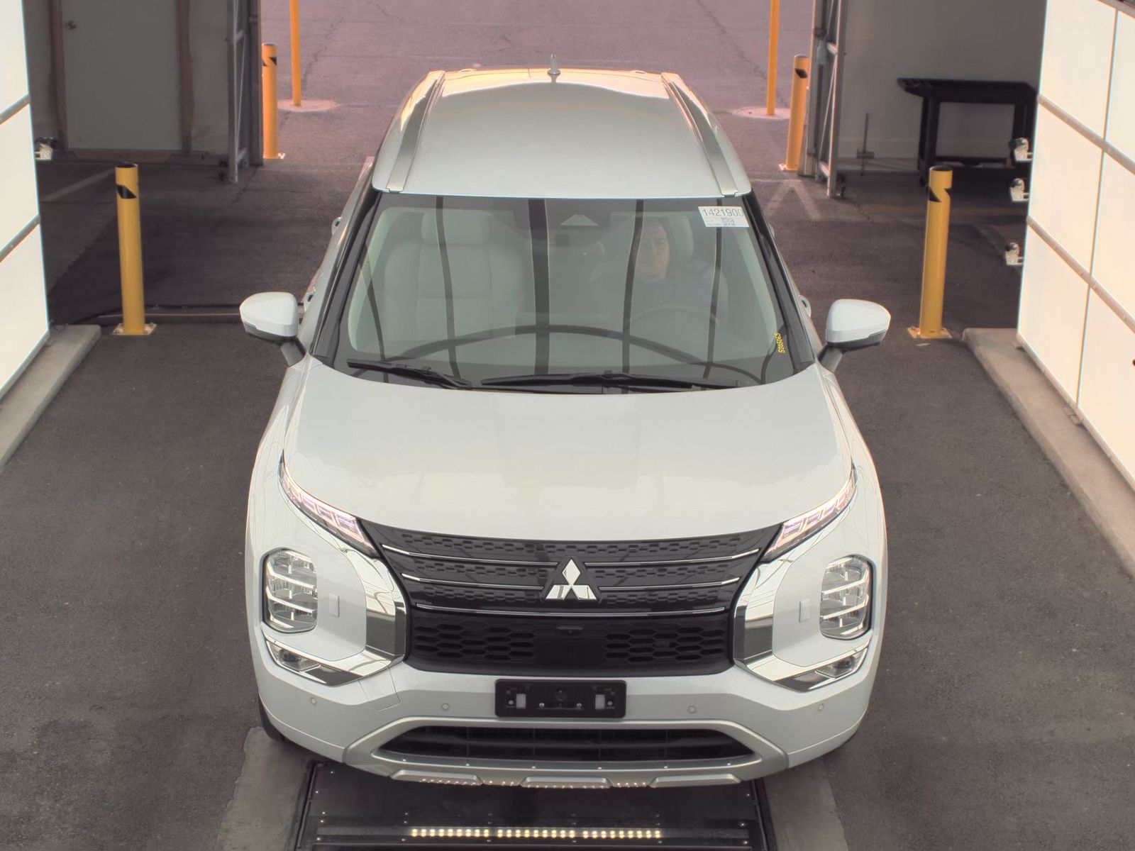 2024 Mitsubishi Outlander PHEV SEL AWD