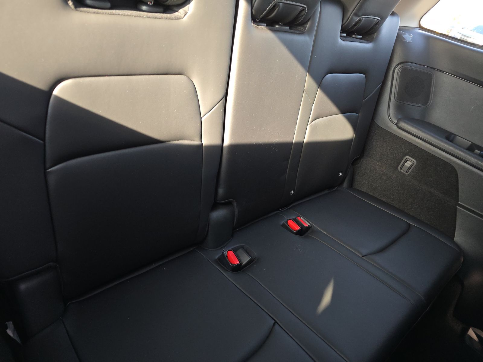 2024 Nissan Pathfinder Platinum FWD