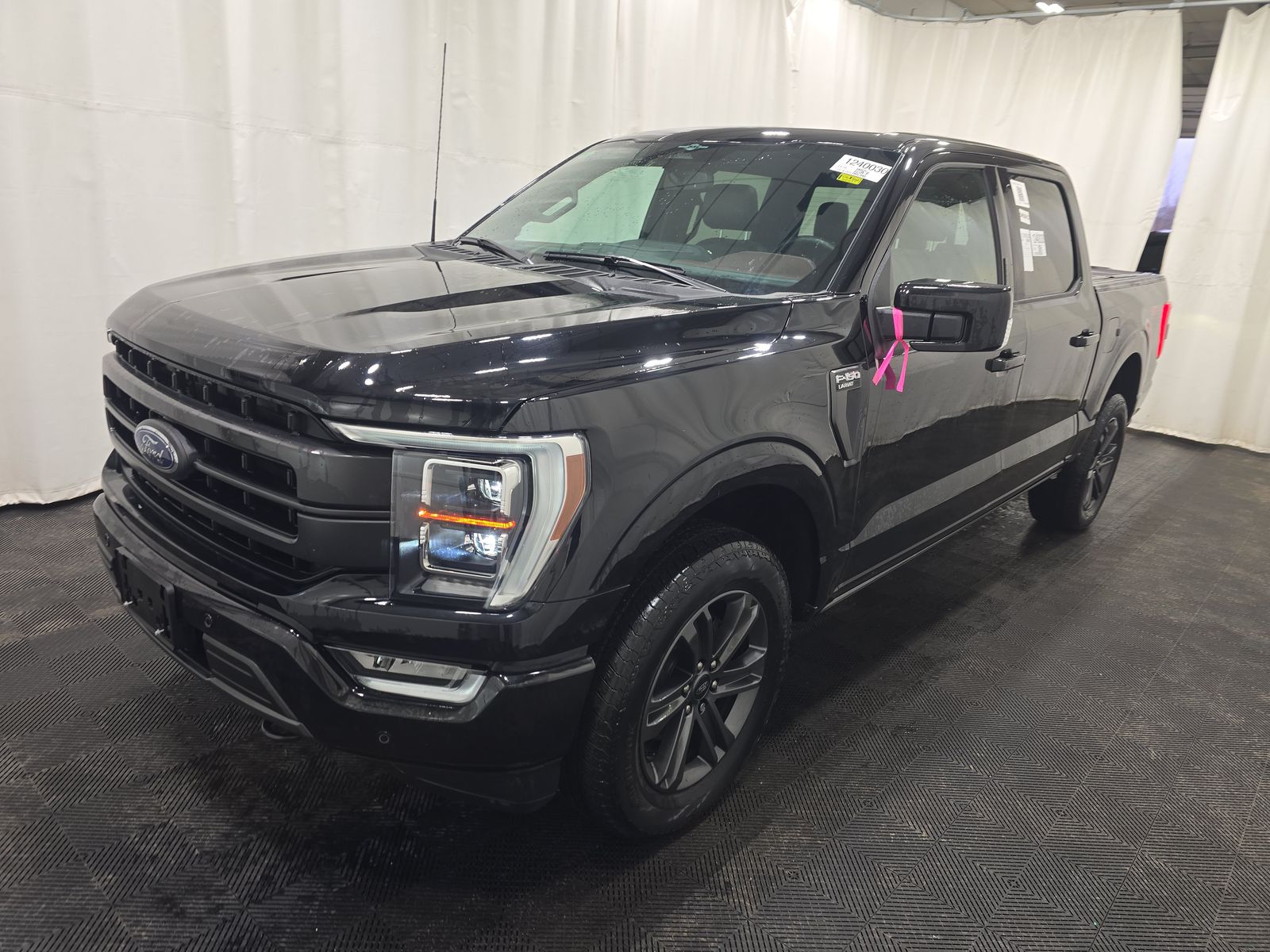 2023 Ford F-150 Lariat AWD