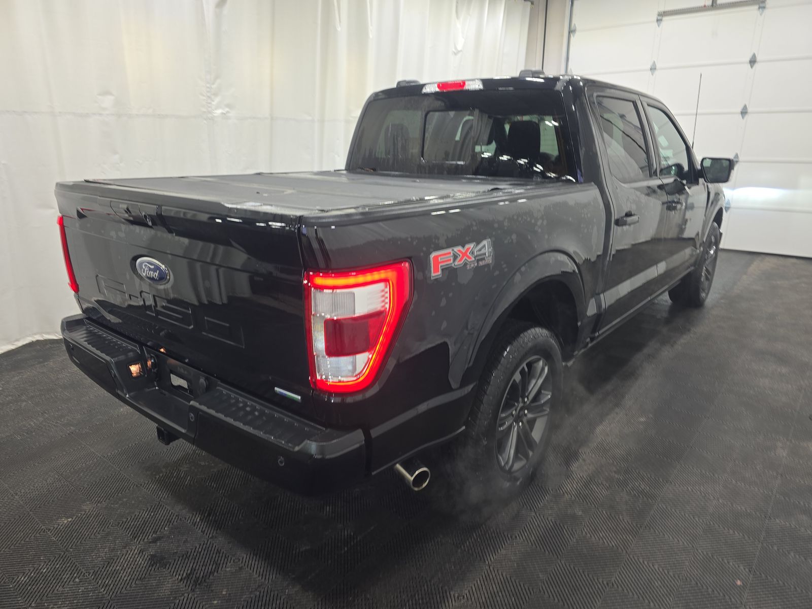 2023 Ford F-150 Lariat AWD