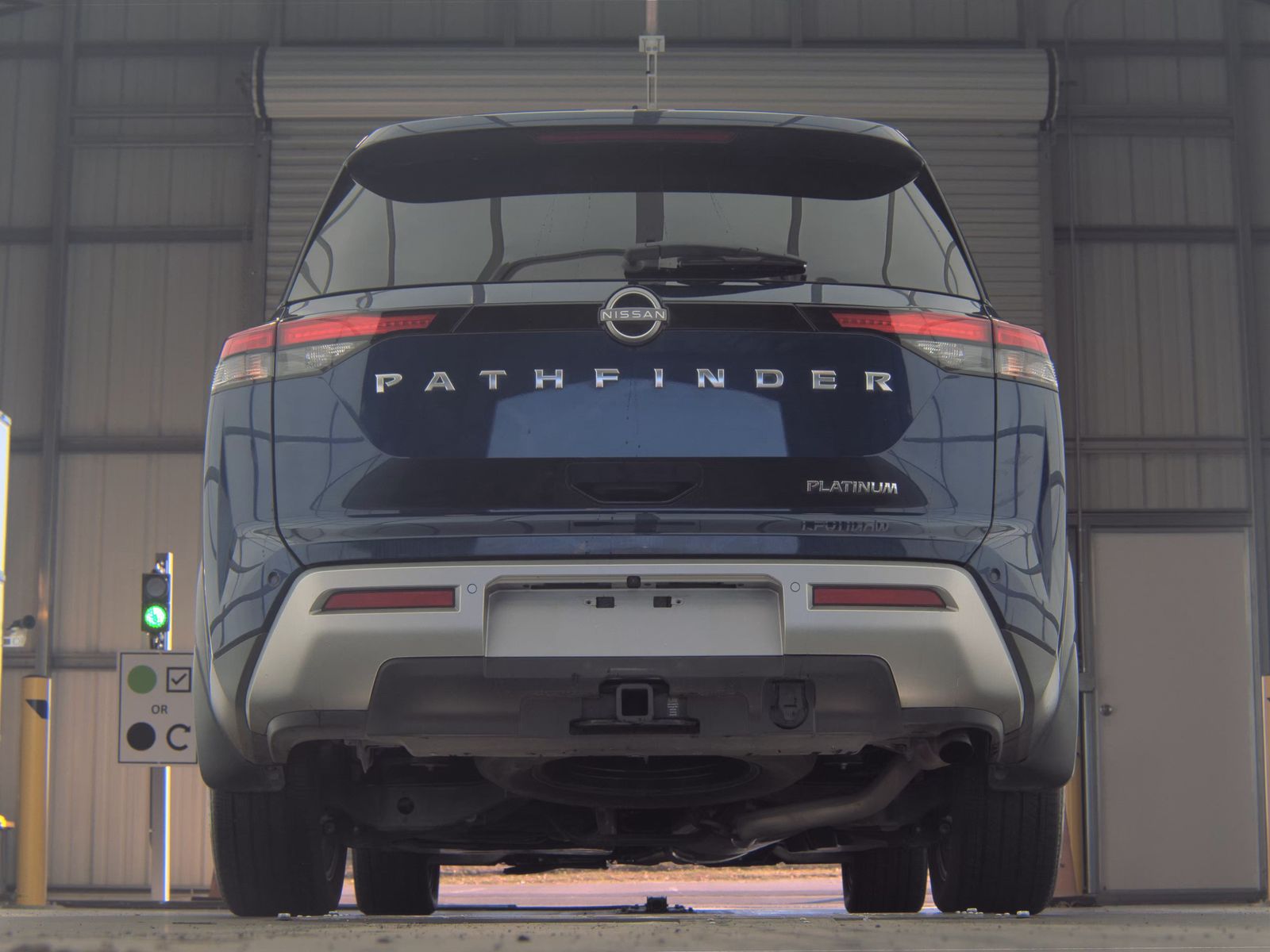 2024 Nissan Pathfinder Platinum FWD