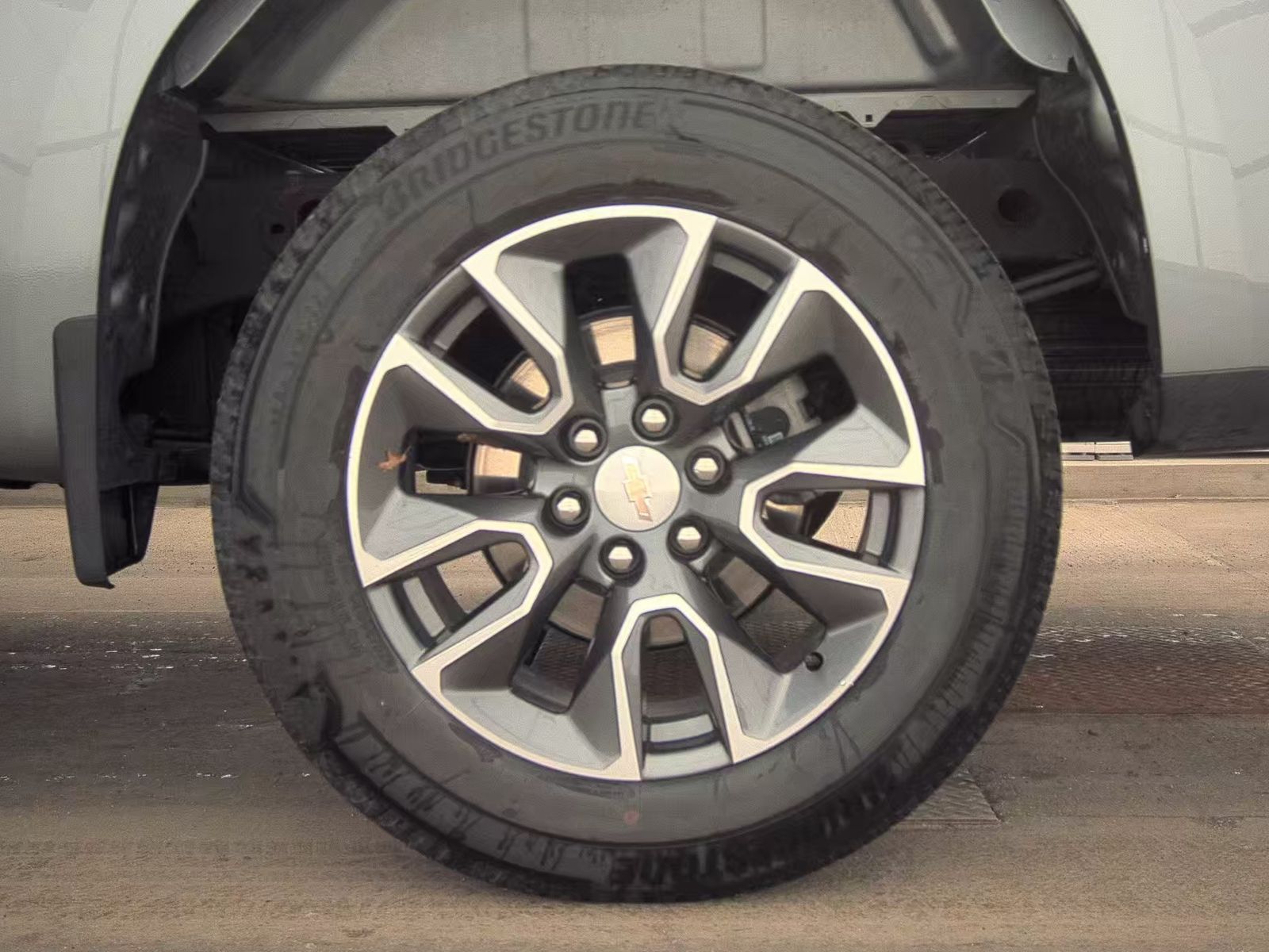 2024 Chevrolet Silverado 1500 LT AWD