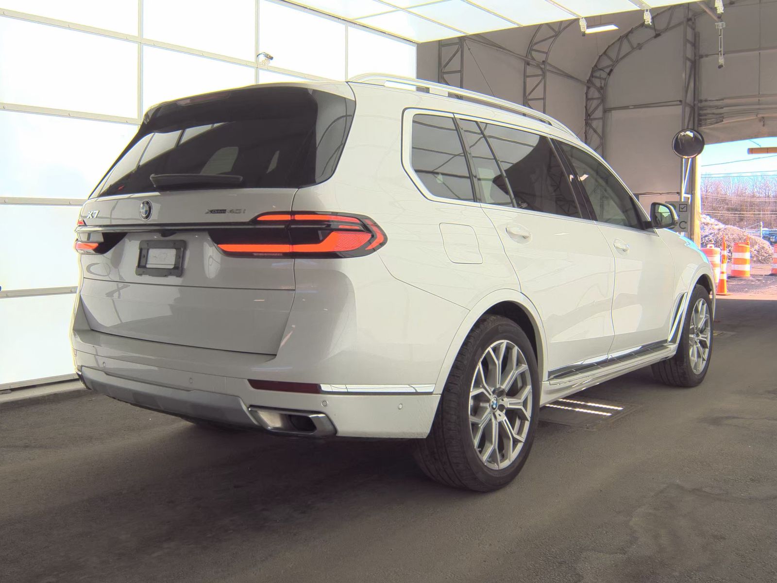 2025 BMW X7 xDrive40i AWD