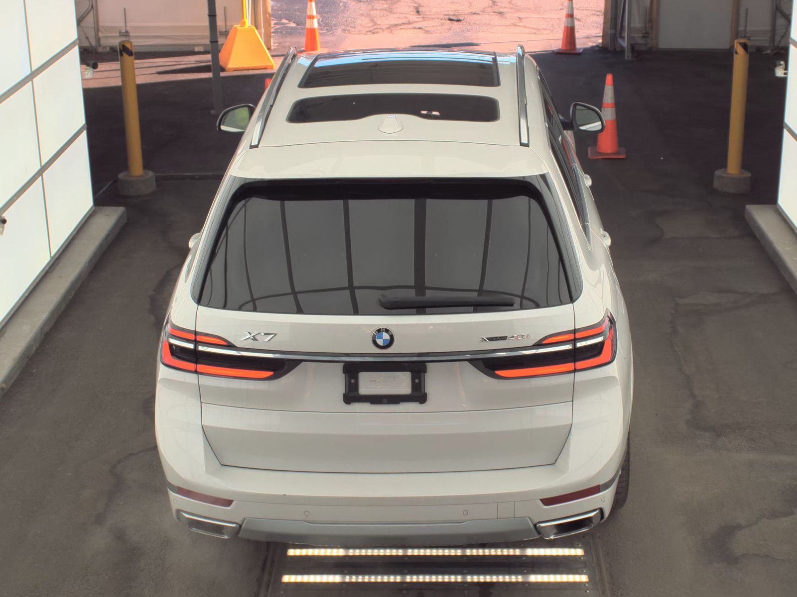 2025 BMW X7 xDrive40i AWD