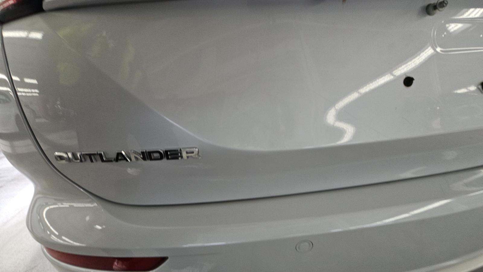 2024 Mitsubishi Outlander PHEV SEL AWD